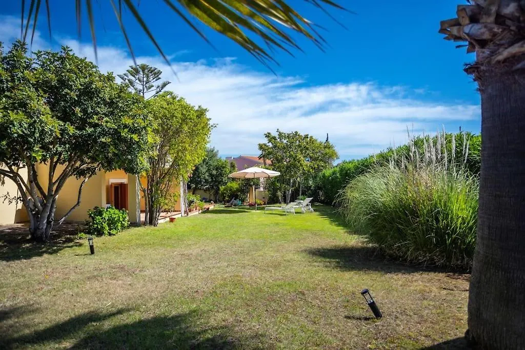 Superb Villa Nature -Panoramic Sea View & Jacuzzi- 올비아