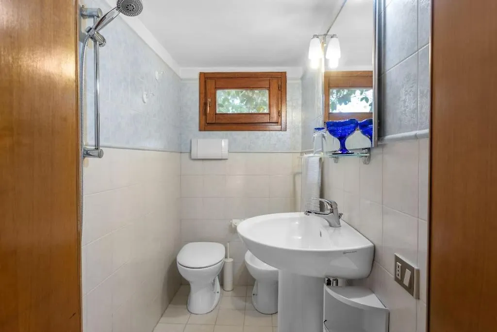 Superb Villa Nature -Panoramic Sea View & Jacuzzi- 奧爾比亞 0*,